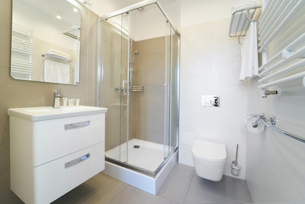 Aparthotel Dom Zdrojowy à Jelenia Góra Extérieur photo